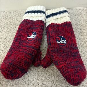 2/$30⚡️- MITTS | Unisex NHL Winnipeg jets heritage classic mitts O/S